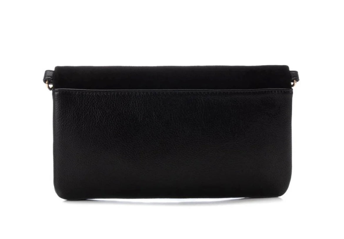 Carmela black leather shoulder bag