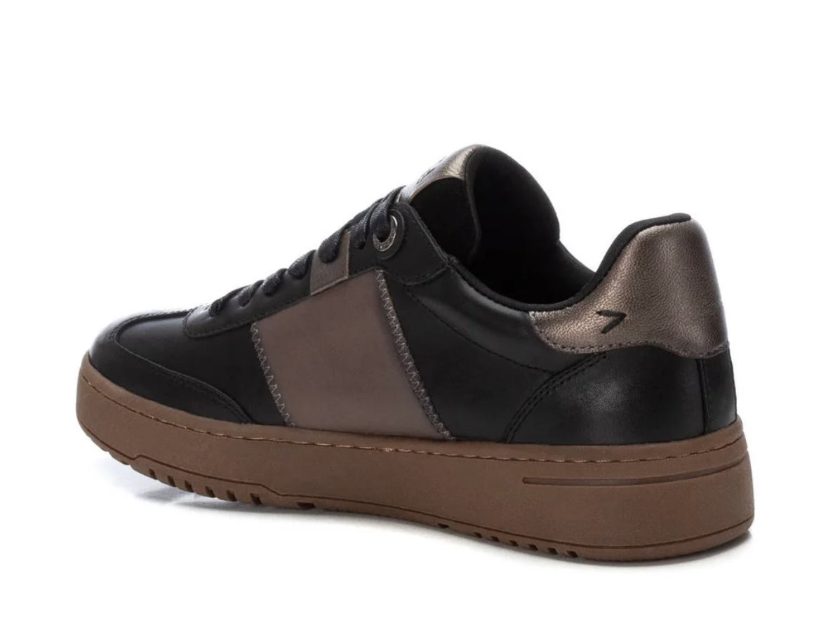 Carmela black leather sneakers