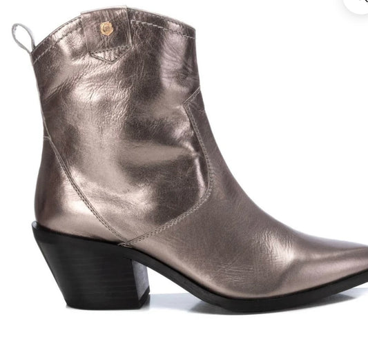 Carmela metallic leather western ankle boots