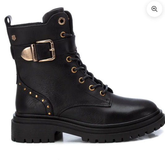 Carmela black leather laced boots