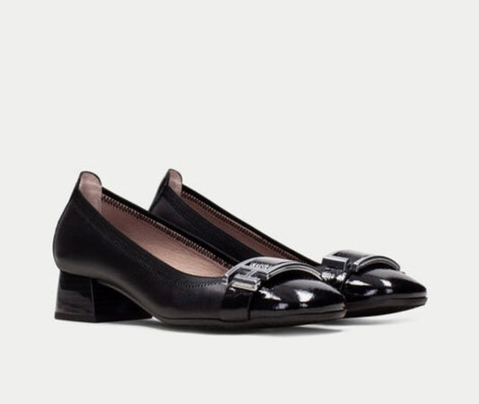 Hispanitas black leather ballerina shoes