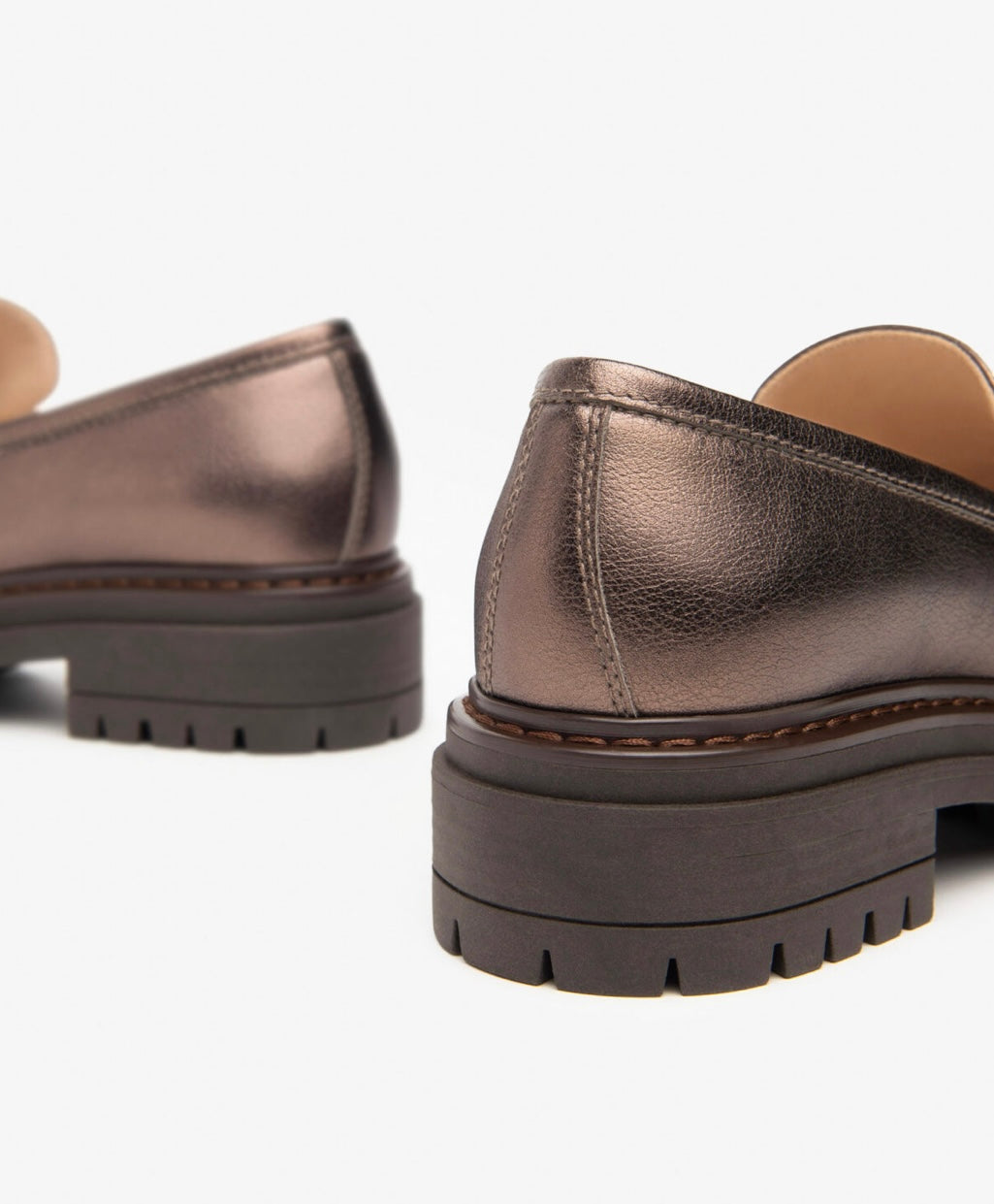 Nerogiardini bronze leather loafer