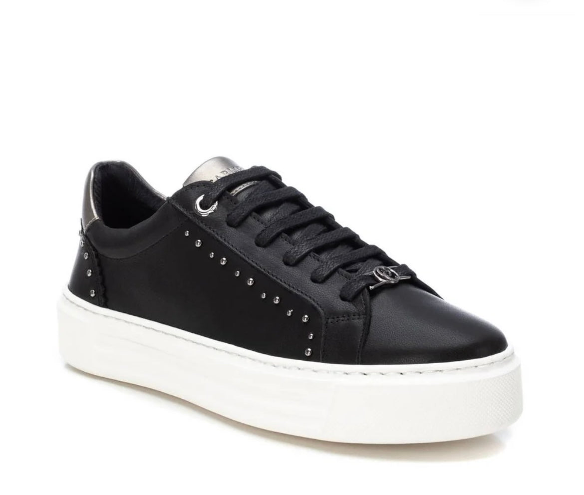 Carmela black leather sneaker